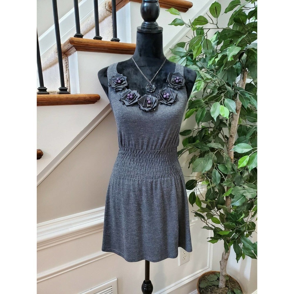 Rhapsody Women's Solid Gray Polyester Scoop Neck Sleeveless Knee Length Dress M